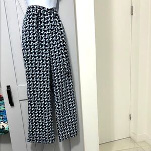 Banana Republic Wide leg pants Size 2